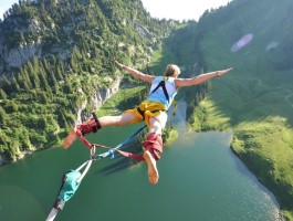 羽毛球比赛报名网站